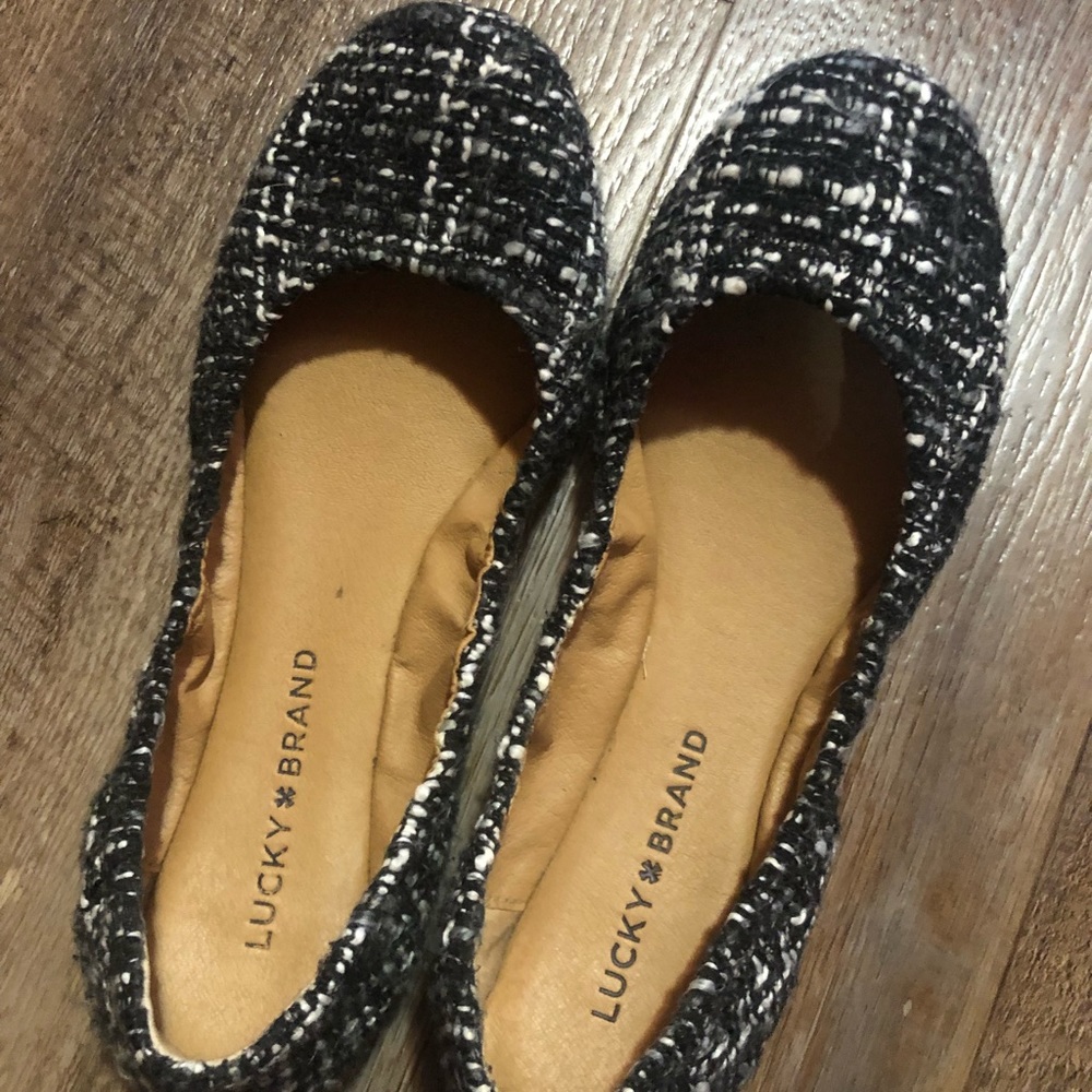 Lucky brand flats. Size 6.5
